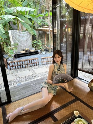 中国巨乳美少妇性交