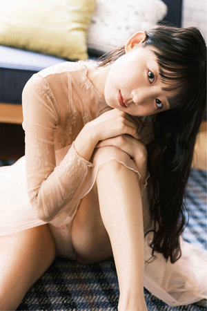 麻生希忆